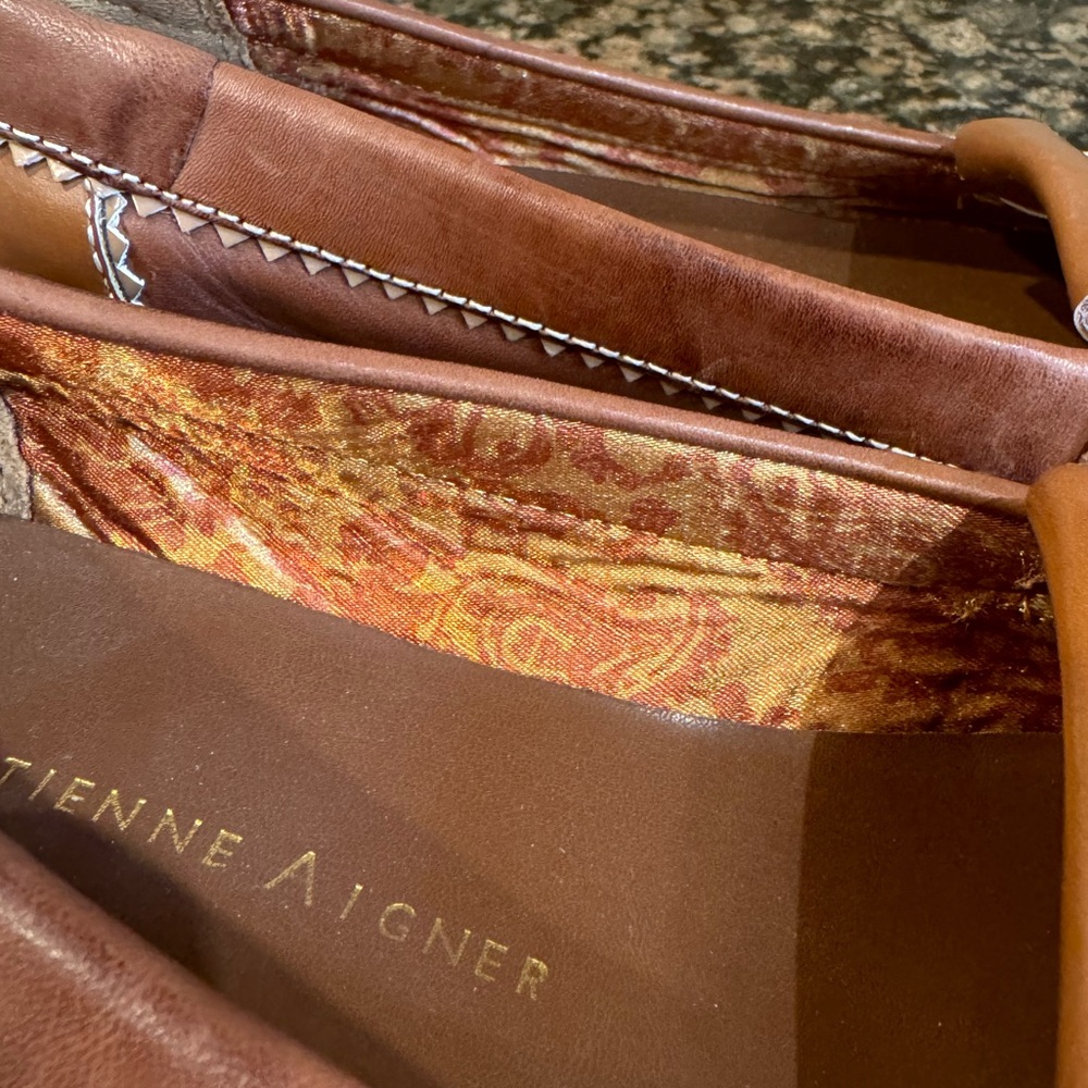 Etienne Aigner vintage loafers in like-new condition - Picture 4 of 9